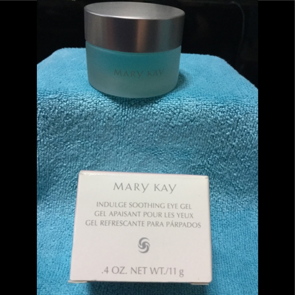 Mary Kay Indulgence Soothing Eye Gel